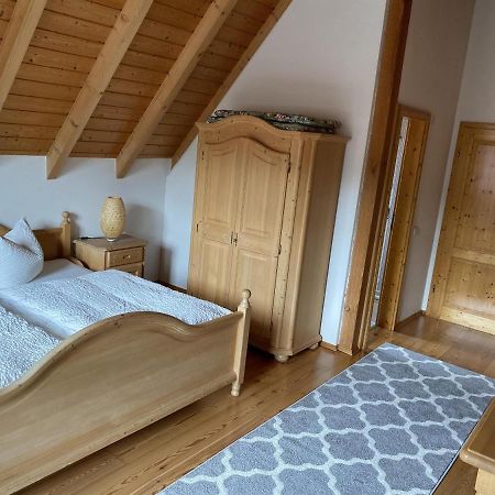 Gaestehaus Winzerhof Bader Heuchelheim-Klingen المظهر الخارجي الصورة